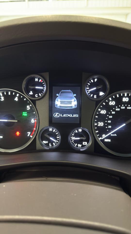 Lexus LX 570 4WD 4dr 2013