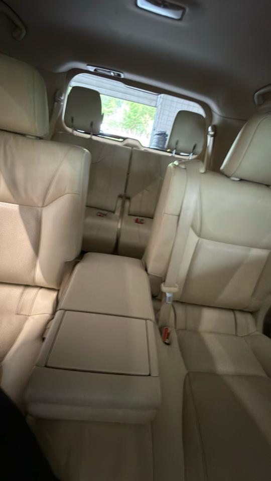 Lexus LX 570 4WD 4dr 2013