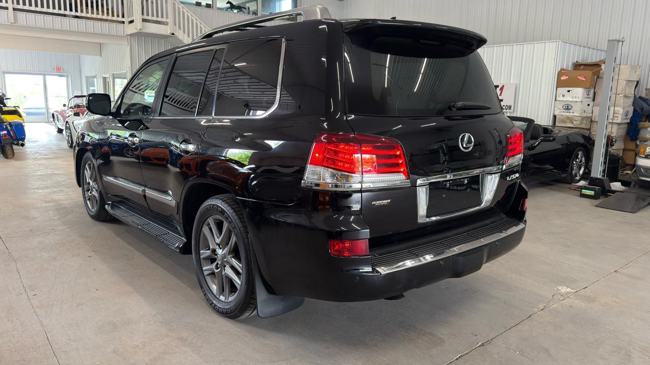 Lexus LX 570 4WD 4dr 2013