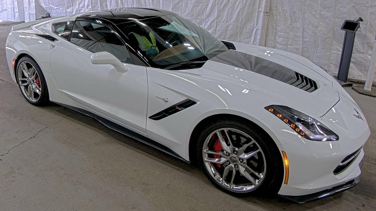 Chevrolet Corvette Stingray 2dr Z51 Cpe w/3LT 2014