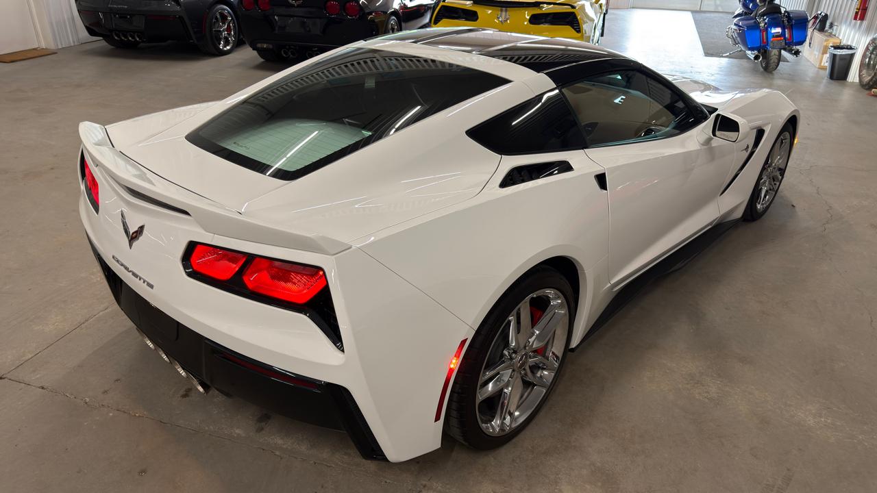 Chevrolet Corvette Stingray 2dr Z51 Cpe w/3LT 2014