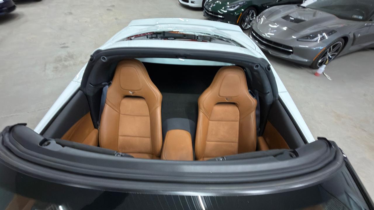 Chevrolet Corvette Stingray 2dr Z51 Cpe w/3LT 2014