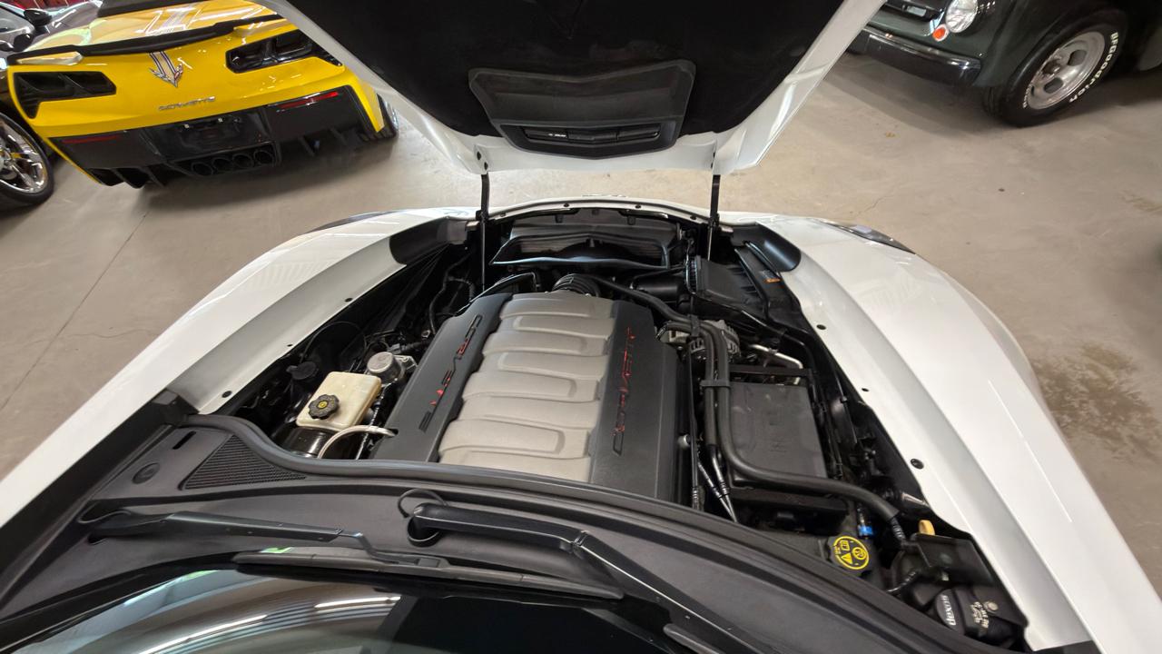 Chevrolet Corvette Stingray 2dr Z51 Cpe w/3LT 2014