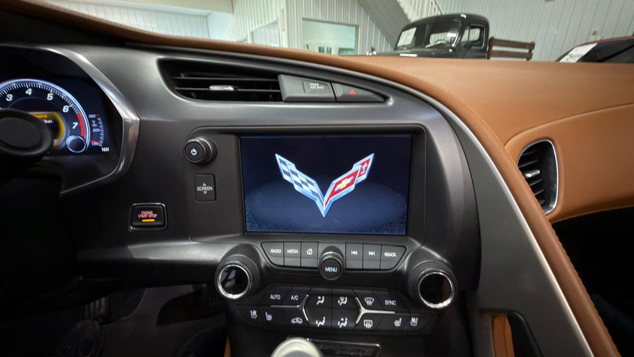 Chevrolet Corvette Stingray 2dr Z51 Cpe w/3LT 2014
