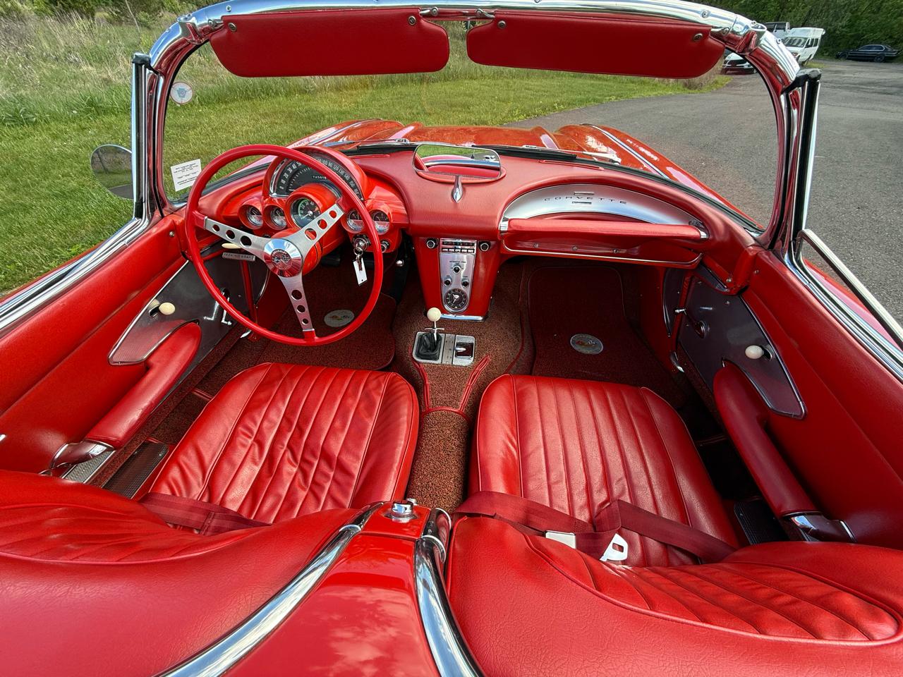Chevrolet Corvette  1960