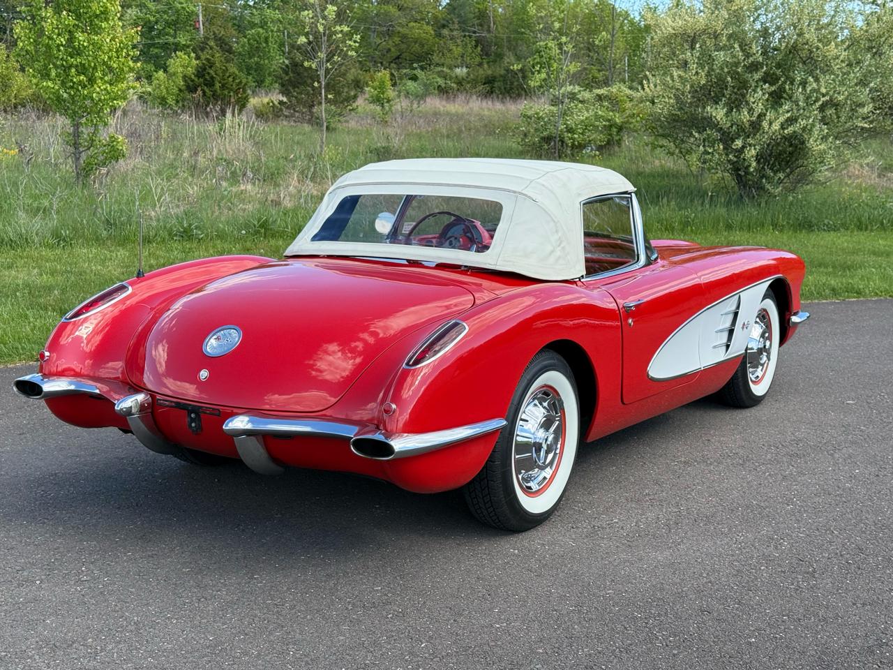 Chevrolet Corvette  1960