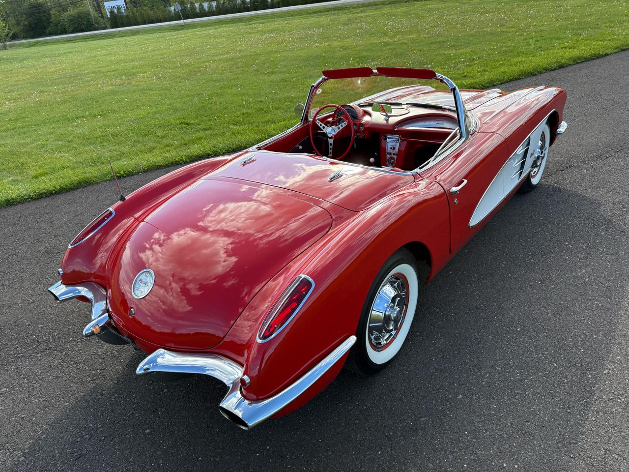 Chevrolet Corvette  1960