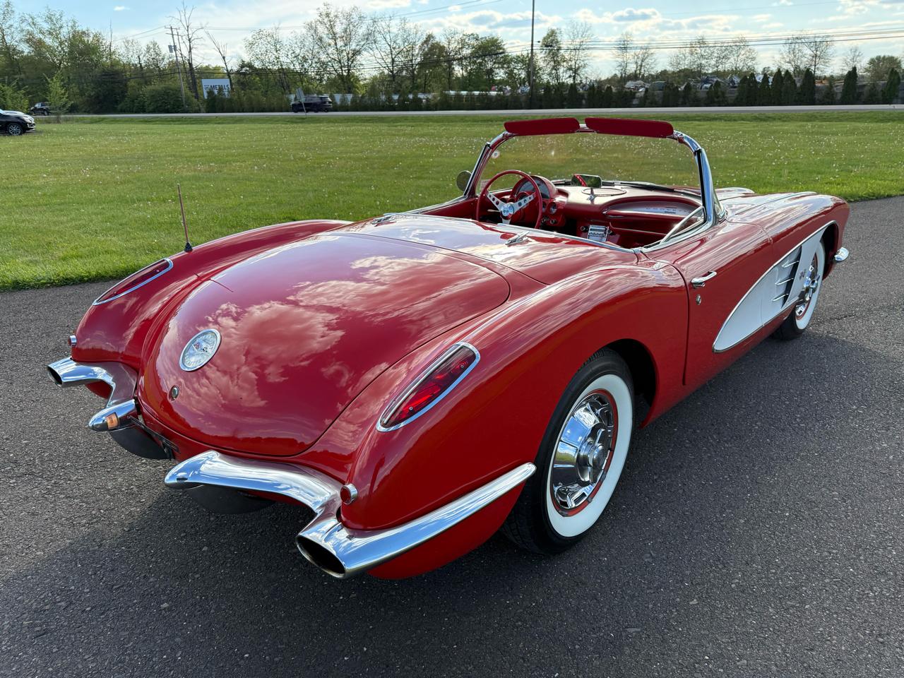 Chevrolet Corvette  1960