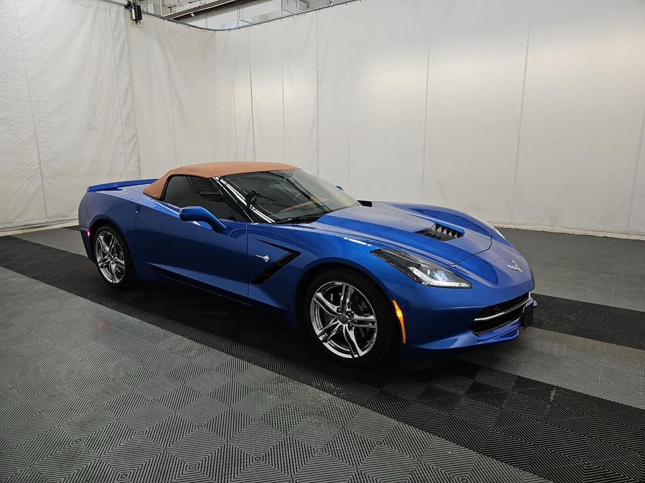 Chevrolet Corvette 2dr Stingray Conv w/3LT 2016