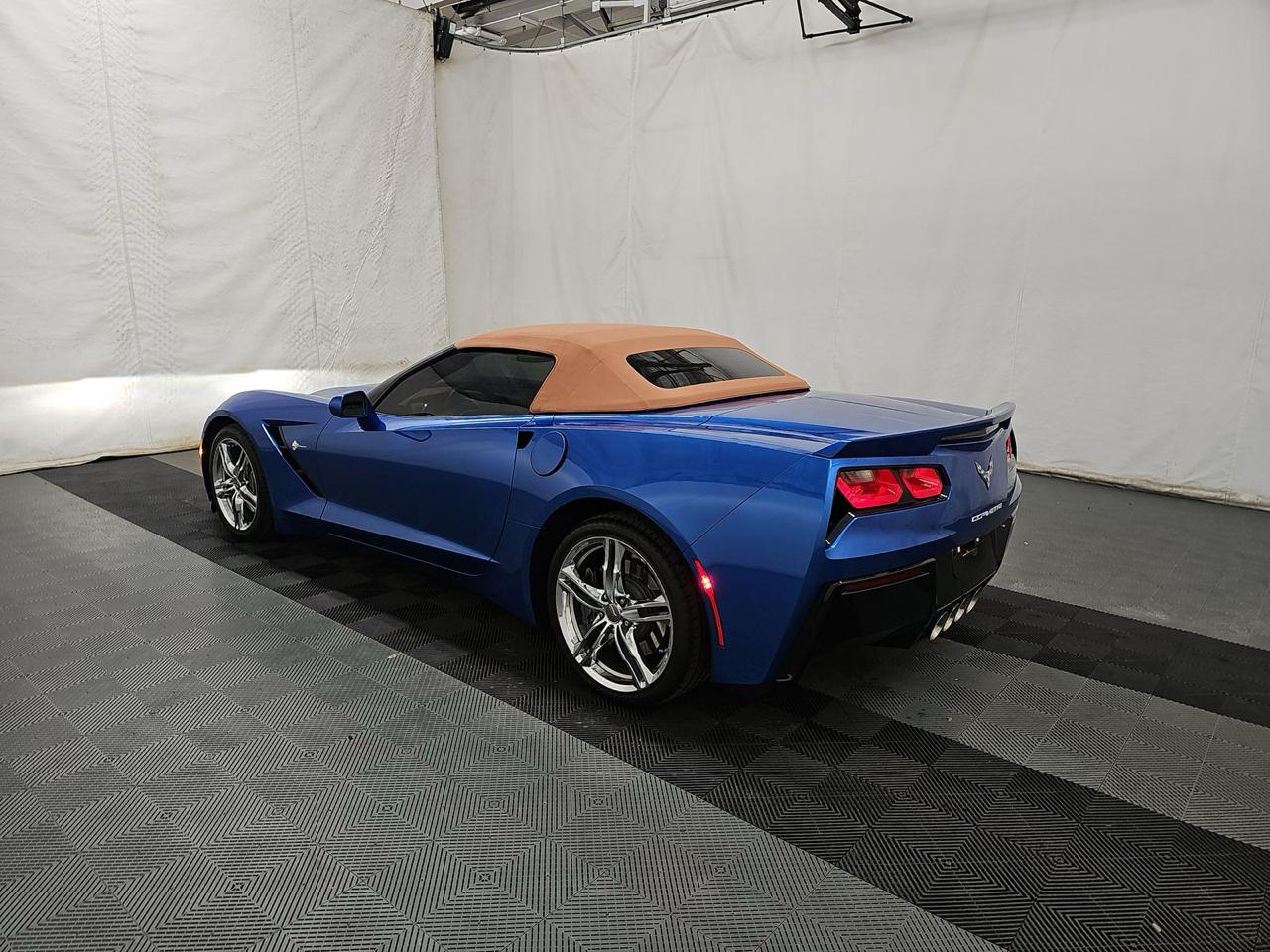 Chevrolet Corvette 2dr Stingray Conv w/3LT 2016