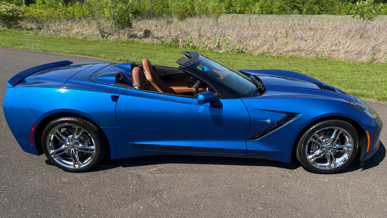 Chevrolet Corvette 2dr Stingray Conv w/3LT 2016