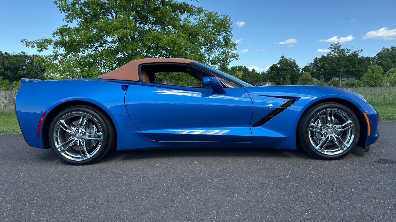 Chevrolet Corvette 2dr Stingray Conv w/3LT 2016