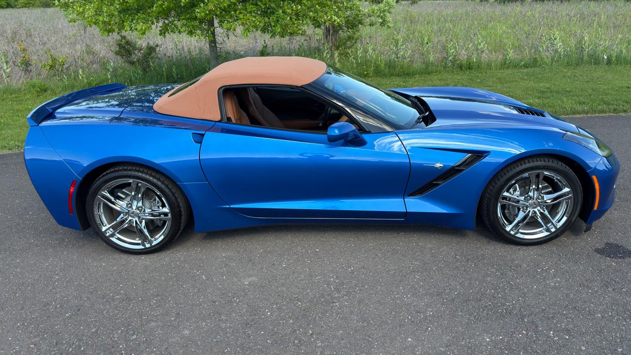 Chevrolet Corvette 2dr Stingray Conv w/3LT 2016