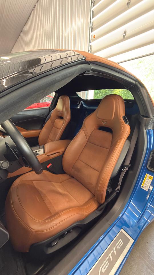 Chevrolet Corvette 2dr Stingray Conv w/3LT 2016