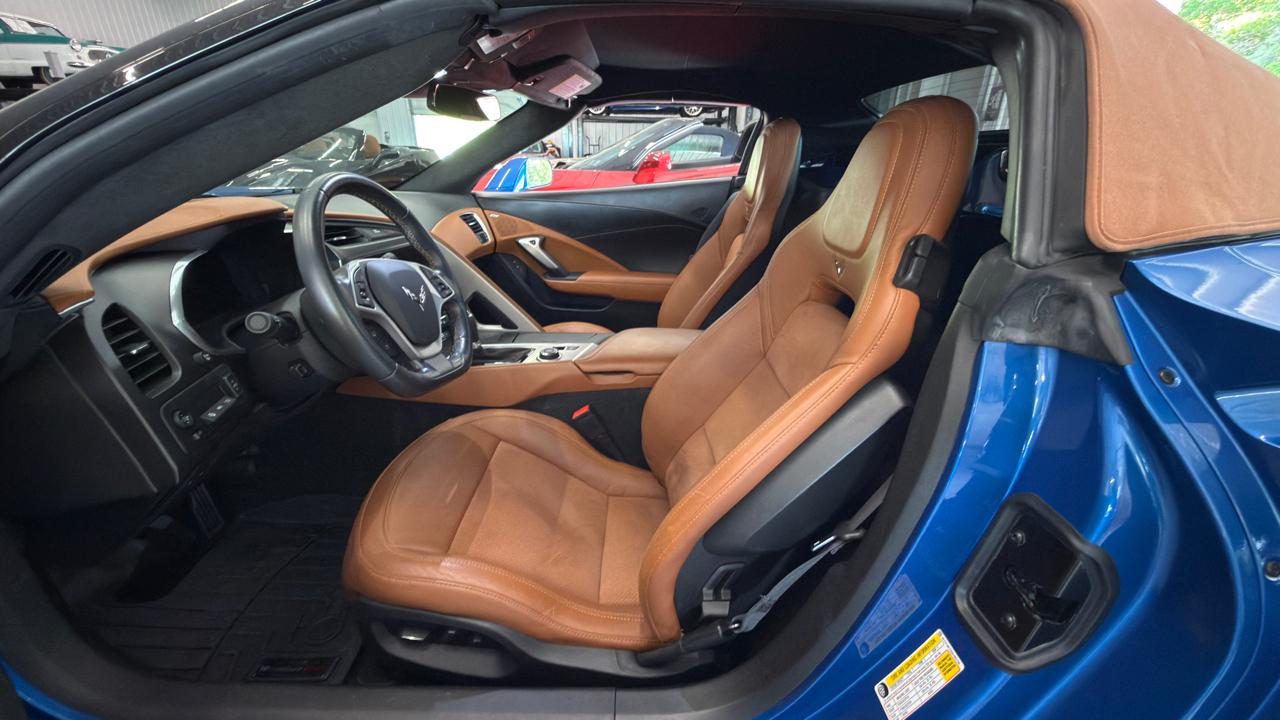 Chevrolet Corvette 2dr Stingray Conv w/3LT 2016