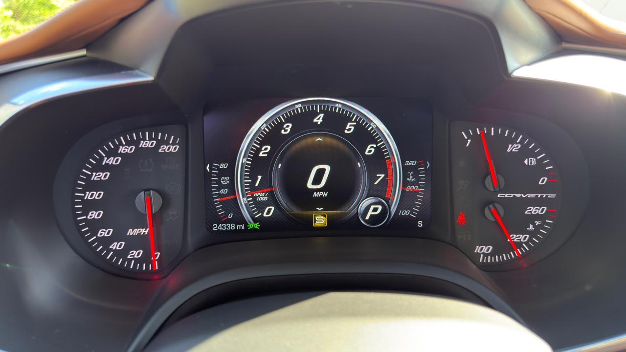 Chevrolet Corvette 2dr Stingray Conv w/3LT 2016