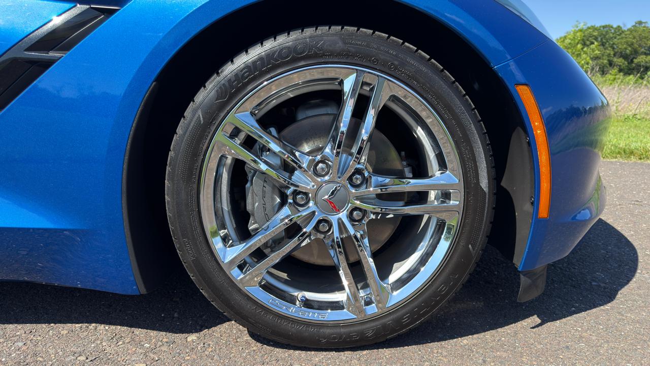 Chevrolet Corvette 2dr Stingray Conv w/3LT 2016