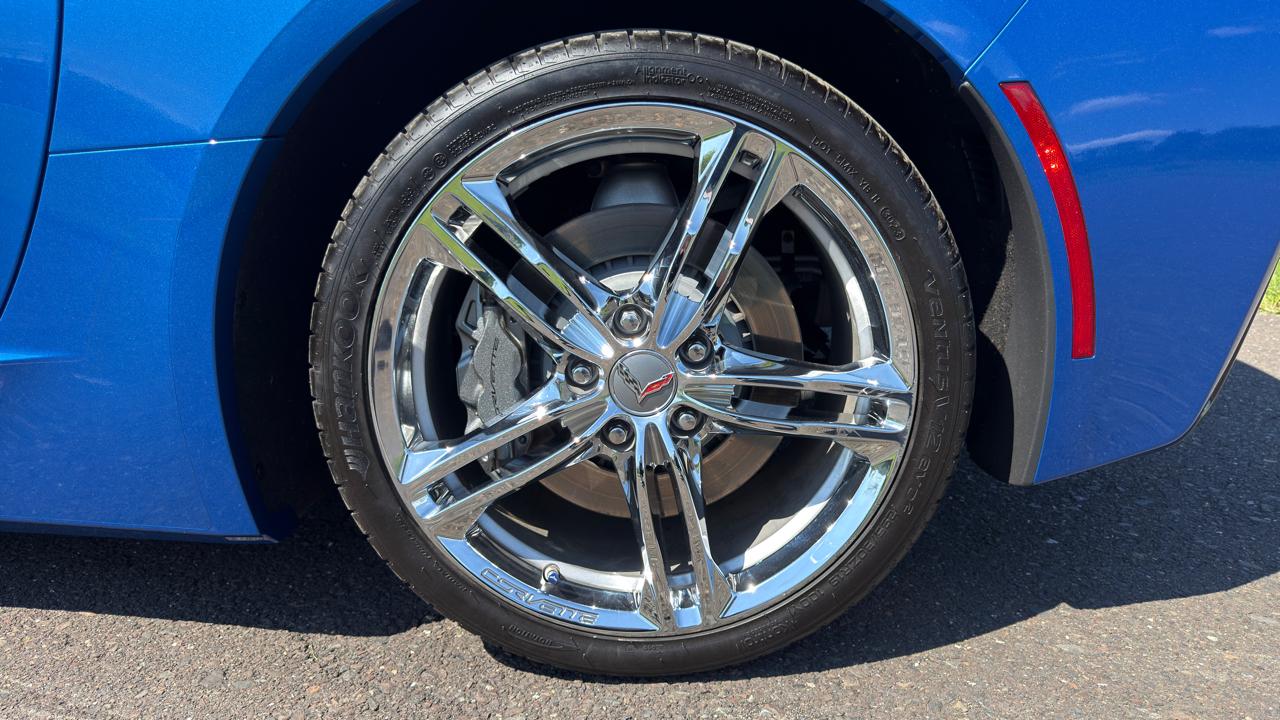 Chevrolet Corvette 2dr Stingray Conv w/3LT 2016
