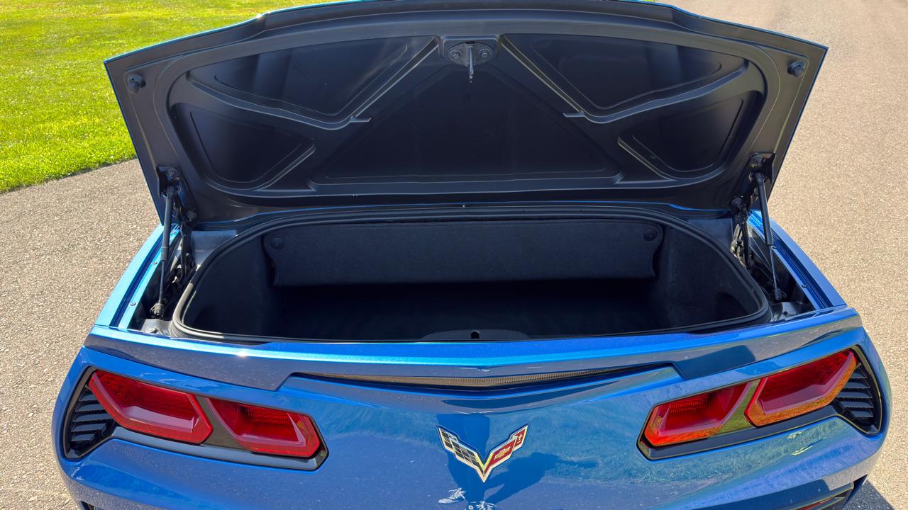 Chevrolet Corvette 2dr Stingray Conv w/3LT 2016