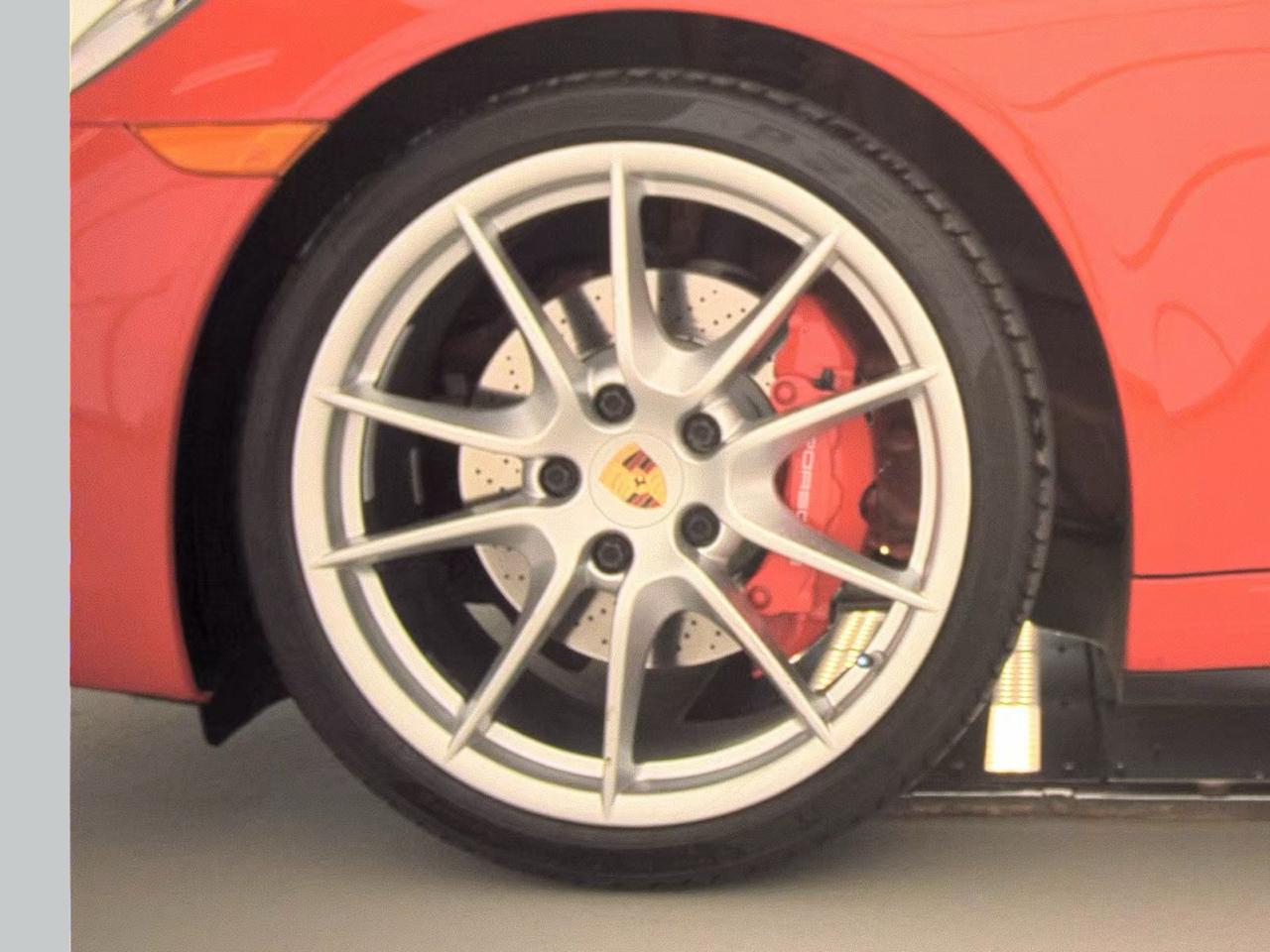 Porsche 911 2dr Cabriolet Carrera 4S 2014