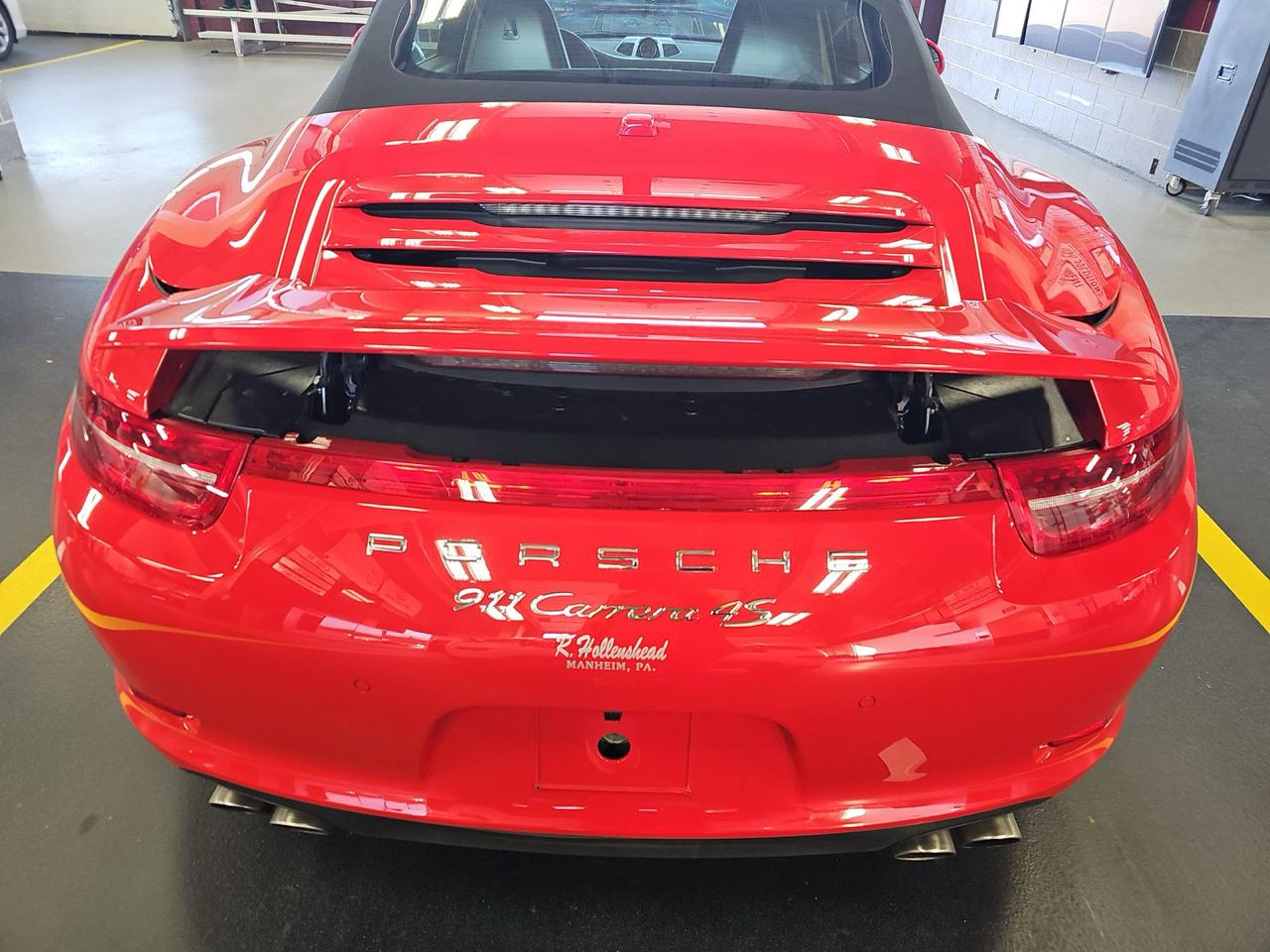 Porsche 911 2dr Cabriolet Carrera 4S 2014