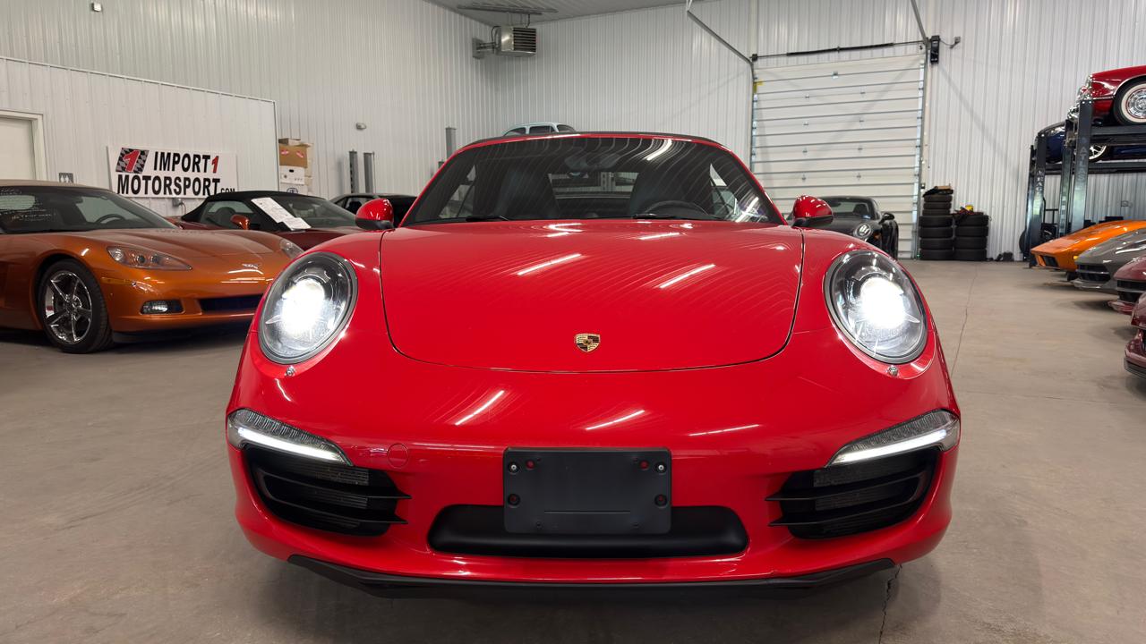 Porsche 911 2dr Cabriolet Carrera 4S 2014