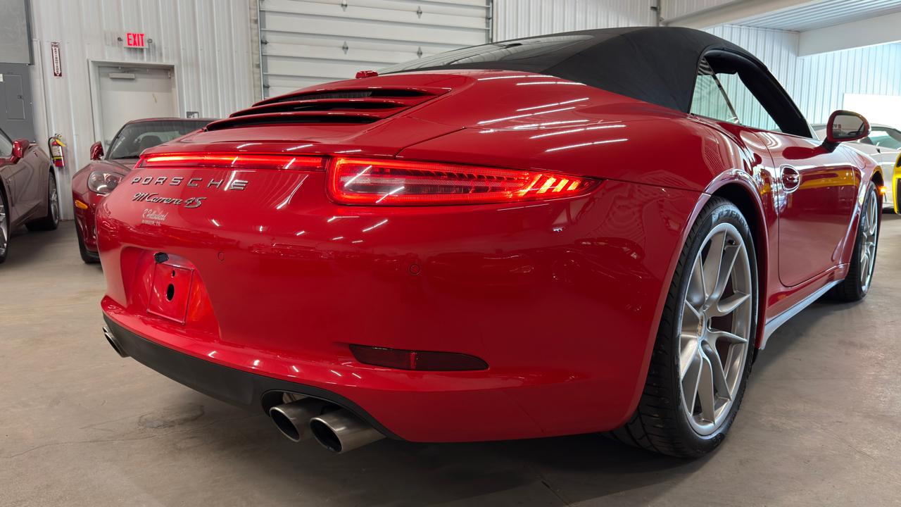 Porsche 911 2dr Cabriolet Carrera 4S 2014