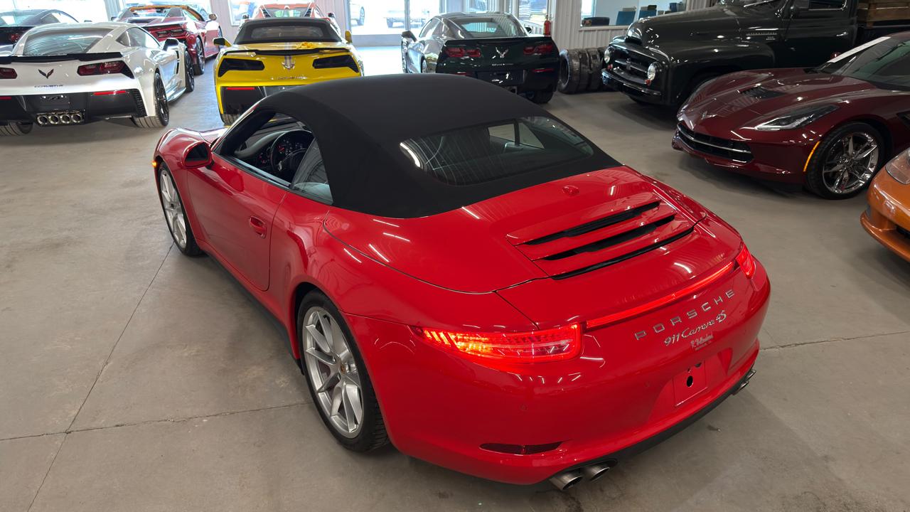 Porsche 911 2dr Cabriolet Carrera 4S 2014