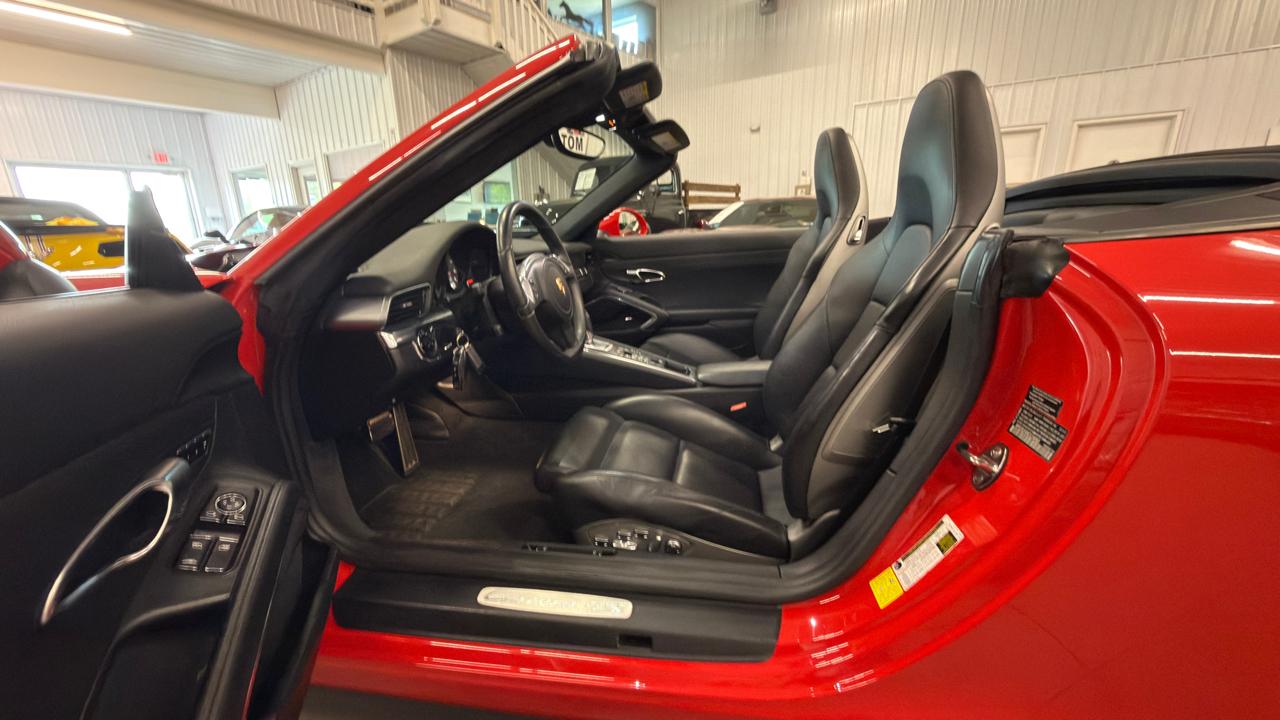 Porsche 911 2dr Cabriolet Carrera 4S 2014
