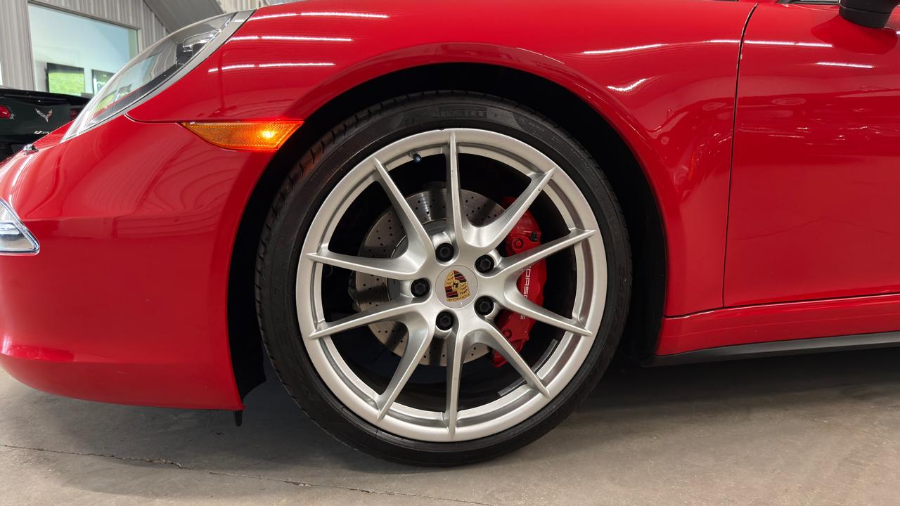 Porsche 911 2dr Cabriolet Carrera 4S 2014