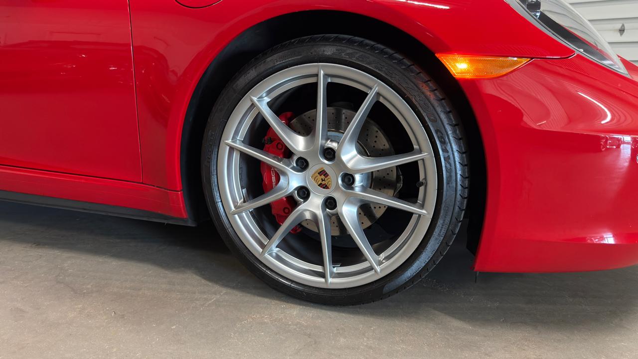 Porsche 911 2dr Cabriolet Carrera 4S 2014