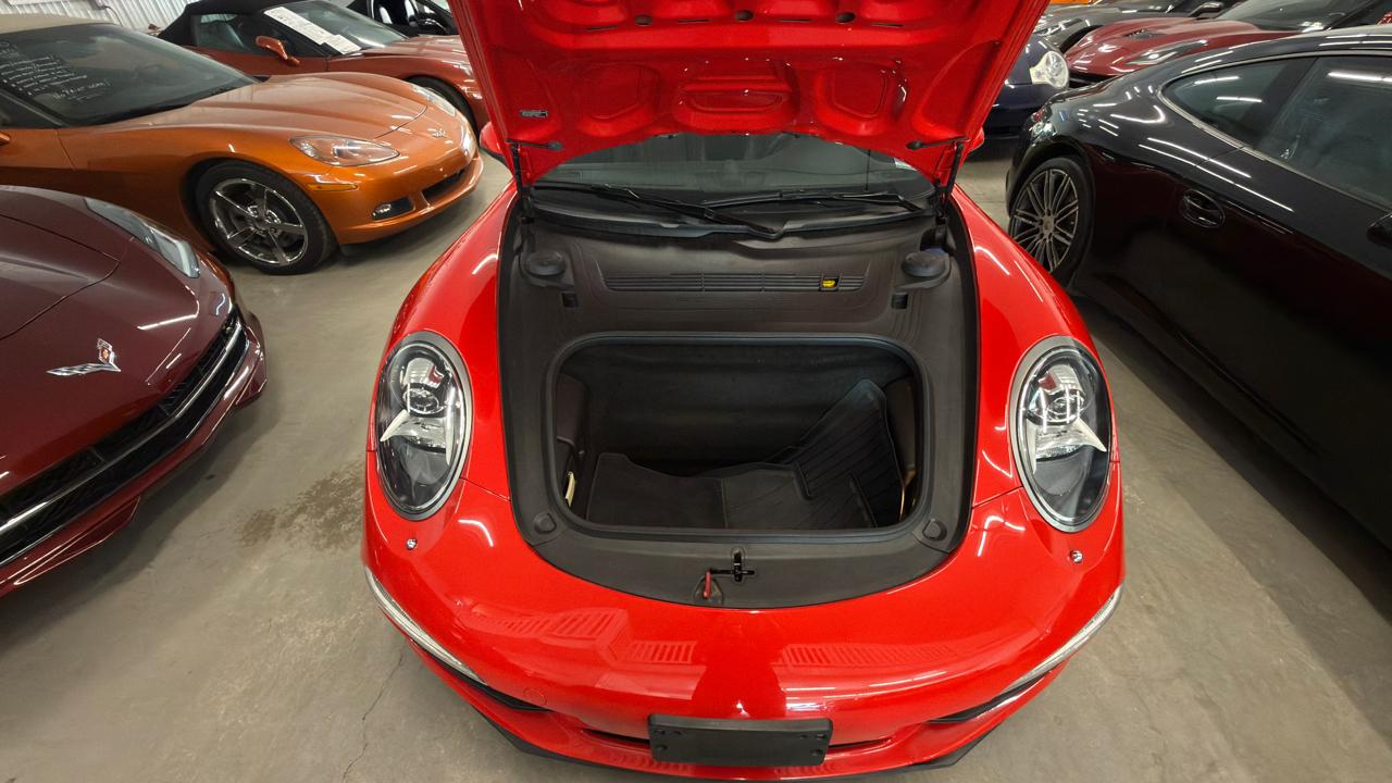 Porsche 911 2dr Cabriolet Carrera 4S 2014