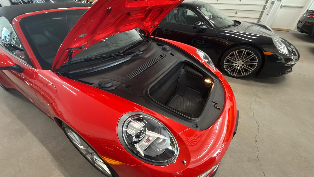 Porsche 911 2dr Cabriolet Carrera 4S 2014