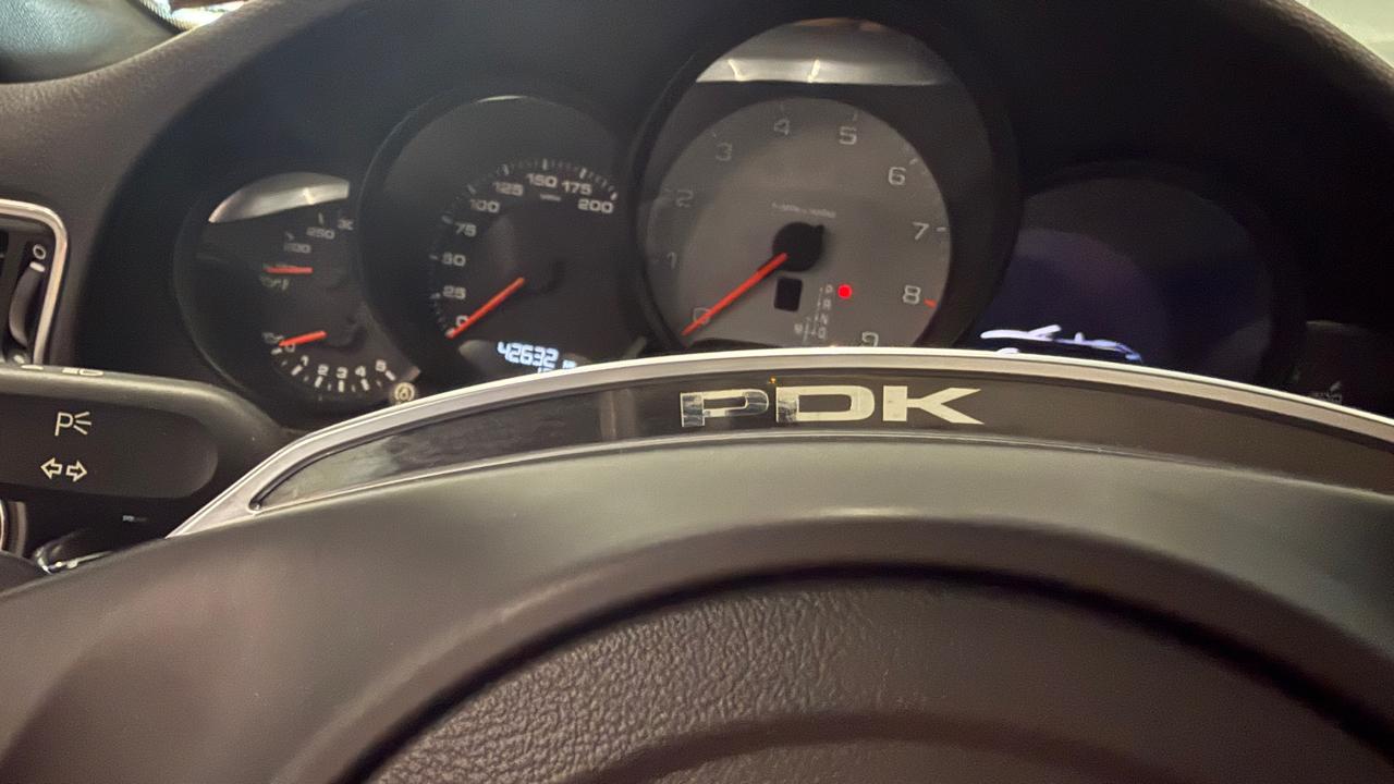 Porsche 911 2dr Cabriolet Carrera 4S 2014