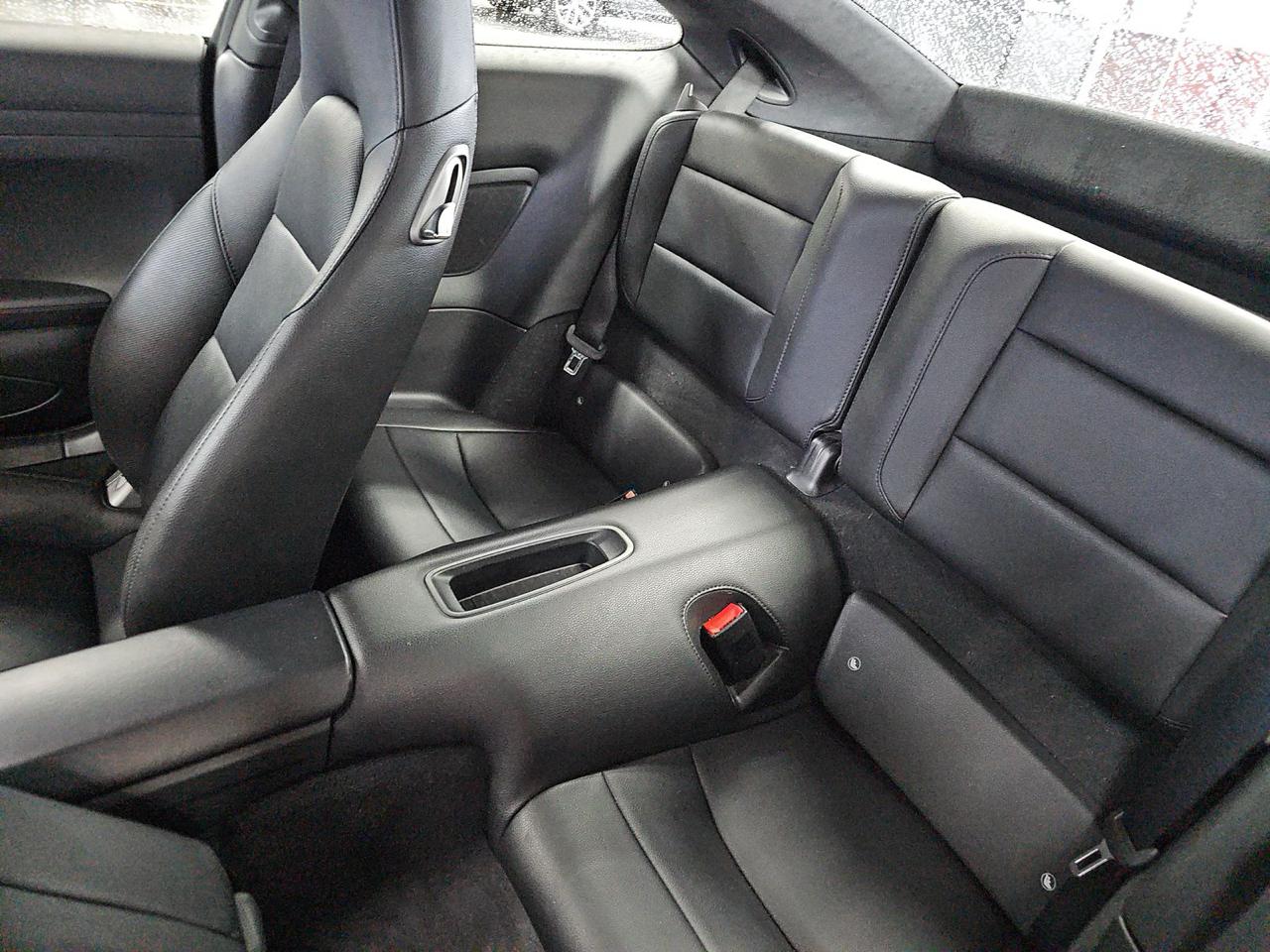 Porsche 911 2dr Cpe Carrera Black Edition 2016
