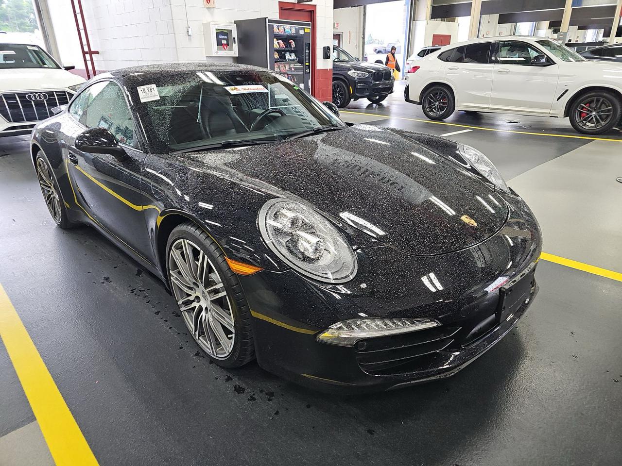 Porsche 911 2dr Cpe Carrera Black Edition 2016