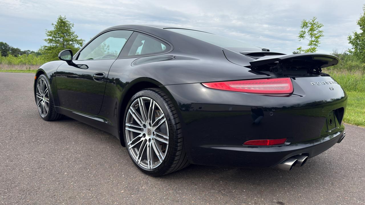 Porsche 911 2dr Cpe Carrera Black Edition 2016