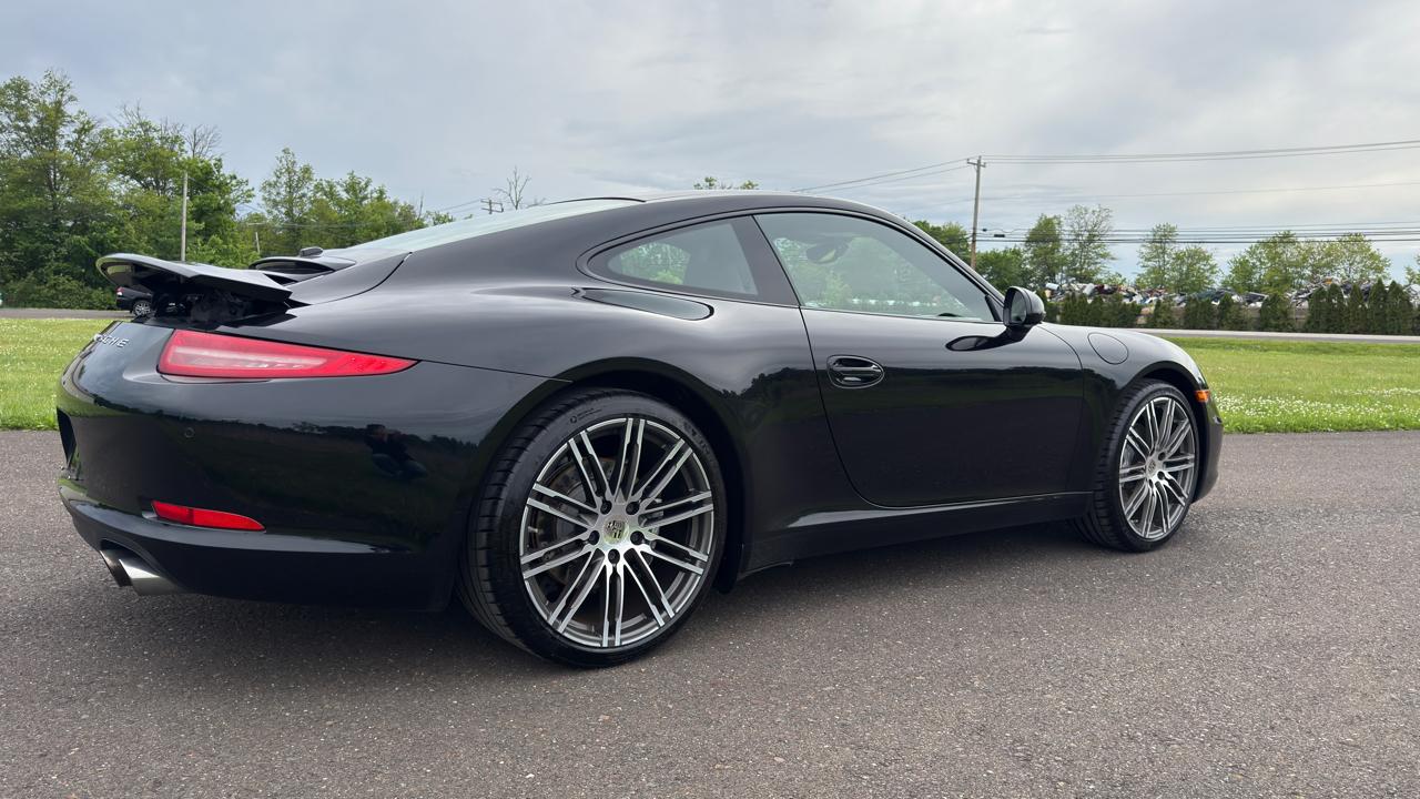 Porsche 911 2dr Cpe Carrera Black Edition 2016
