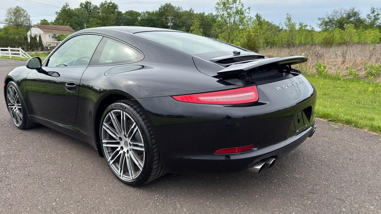 Porsche 911 2dr Cpe Carrera Black Edition 2016