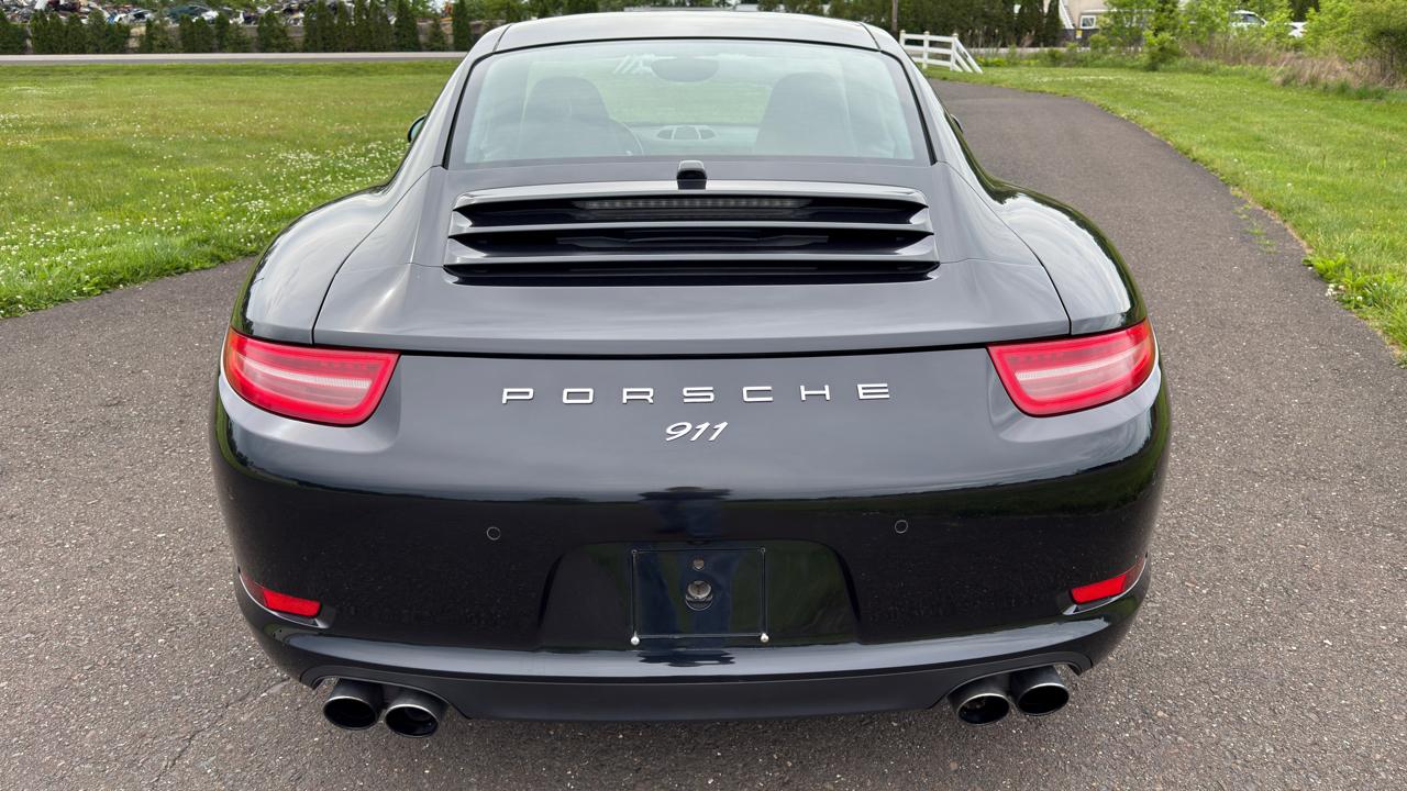 Porsche 911 2dr Cpe Carrera Black Edition 2016