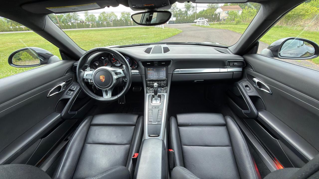 Porsche 911 2dr Cpe Carrera Black Edition 2016