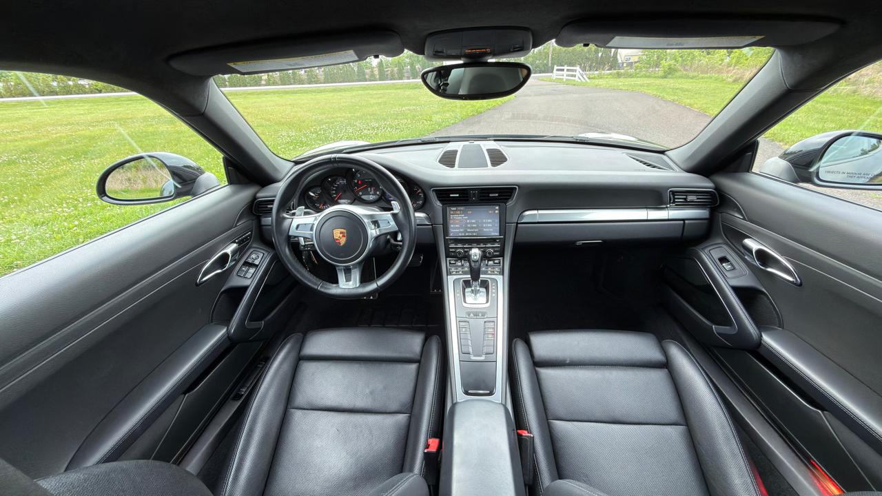 Porsche 911 2dr Cpe Carrera Black Edition 2016