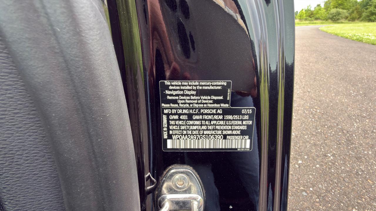 Porsche 911 2dr Cpe Carrera Black Edition 2016