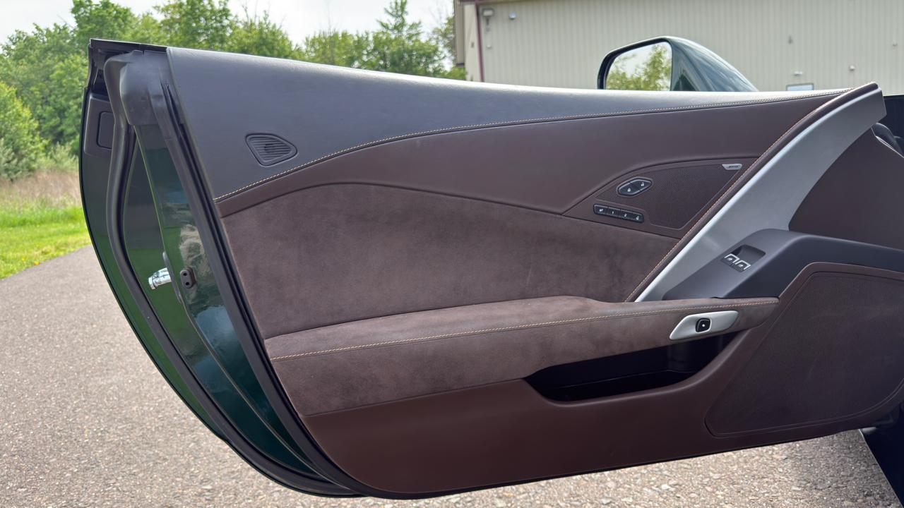 Chevrolet Corvette Stingray 2dr Cpe w/3LT 2014