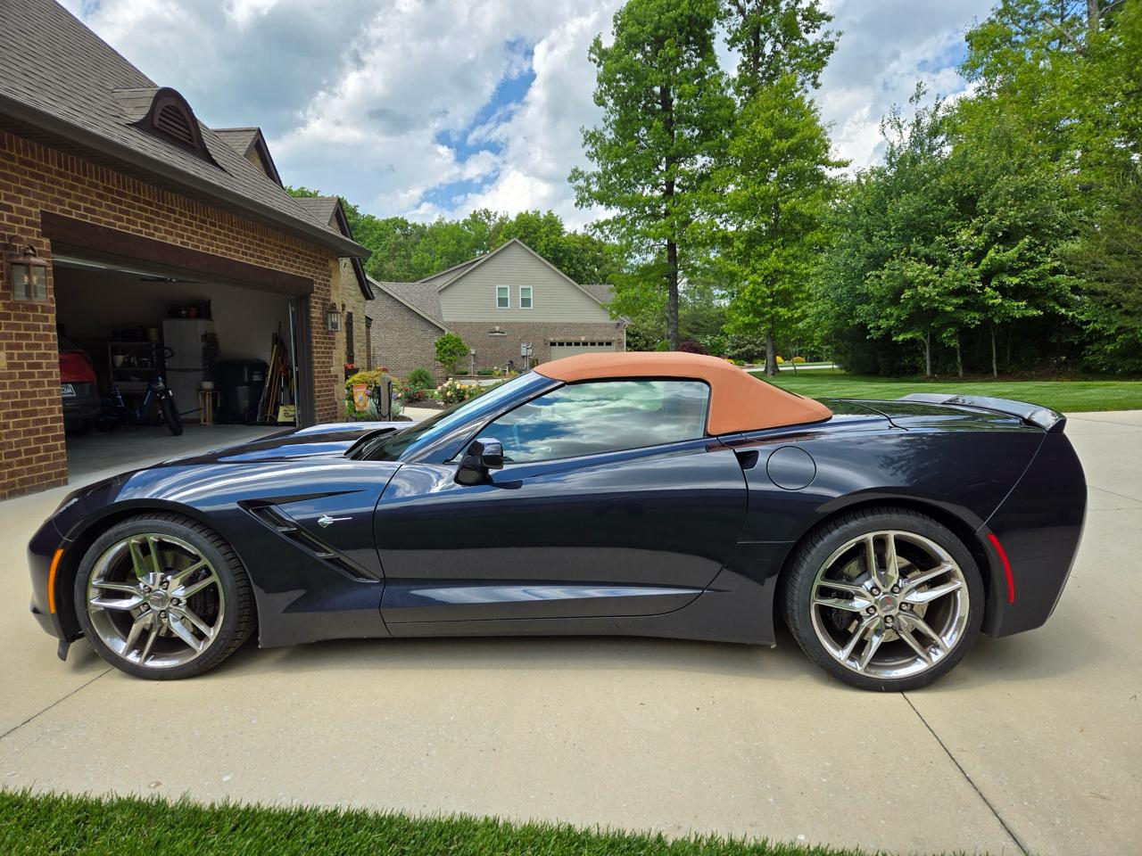 Chevrolet Corvette Stingray 2dr Z51 Conv w/2LT 2014