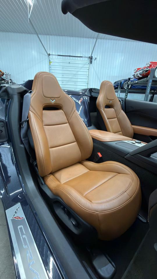 Chevrolet Corvette Stingray 2dr Z51 Conv w/2LT 2014