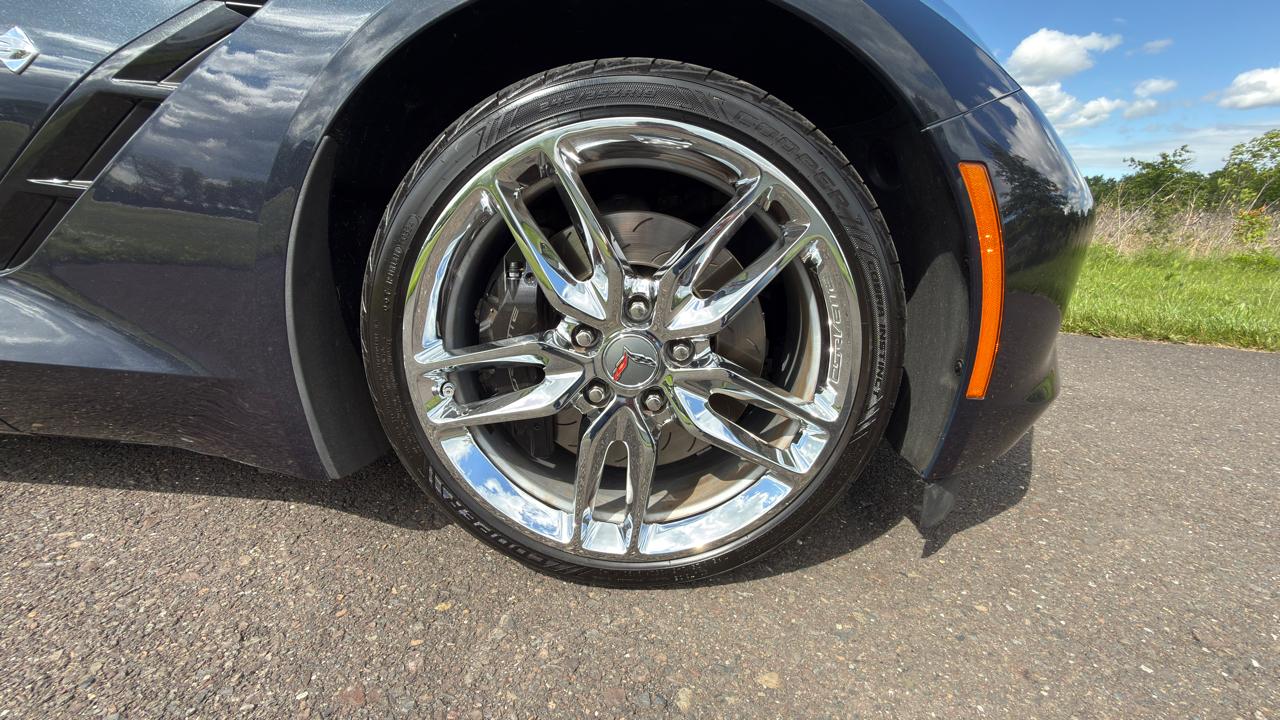 Chevrolet Corvette Stingray 2dr Z51 Conv w/2LT 2014