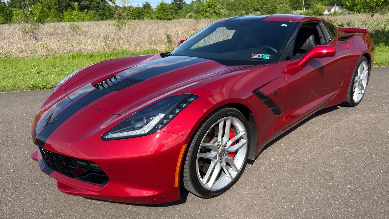 Chevrolet Corvette 2dr Stingray Z51 Cpe w/1LT 2015