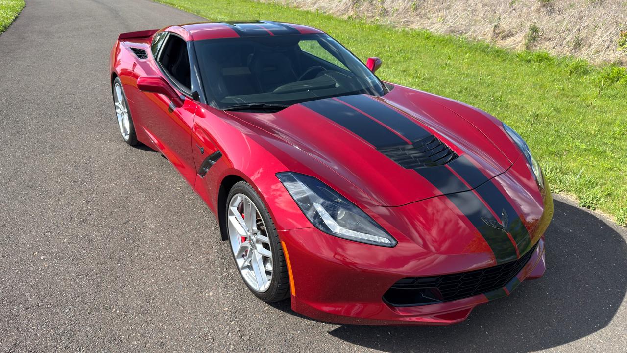 Chevrolet Corvette 2dr Stingray Z51 Cpe w/1LT 2015