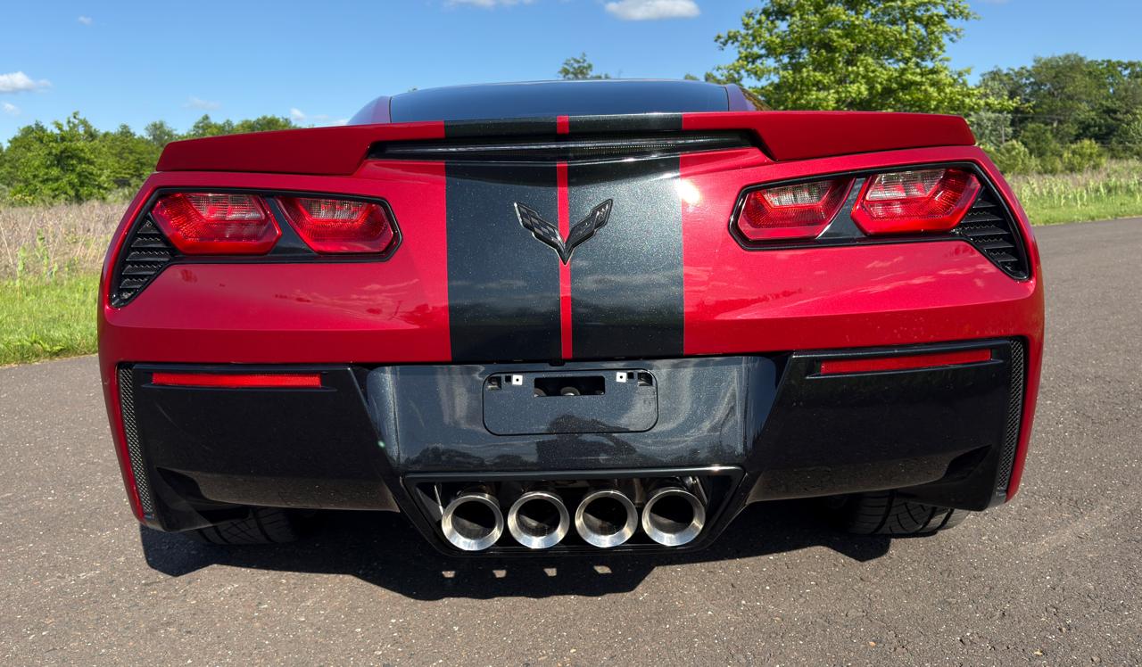 Chevrolet Corvette 2dr Stingray Z51 Cpe w/1LT 2015